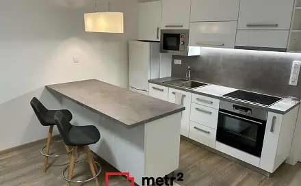 Pronájem bytu 1+kk 34 m²