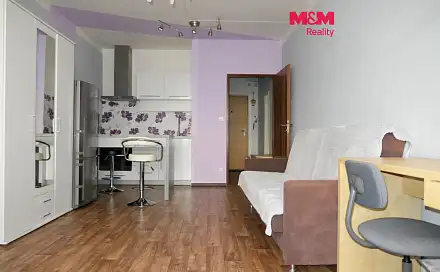 Pronájem bytu 1+kk 35 m²