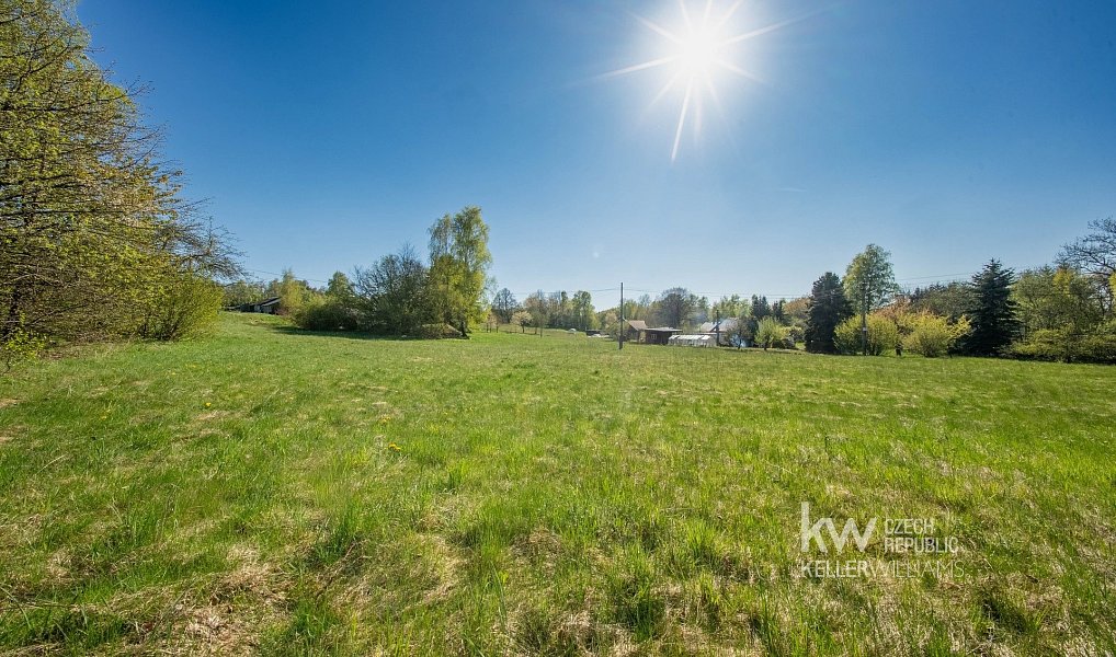 Prodej stavebního pozemku 1 882 m², Osečná – náhled fotky 6