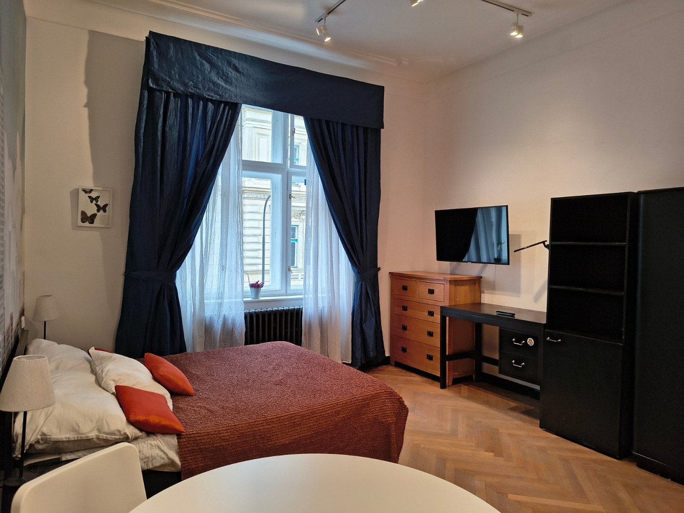 Pronájem bytu 1+kk 31 m² – fotografie 4