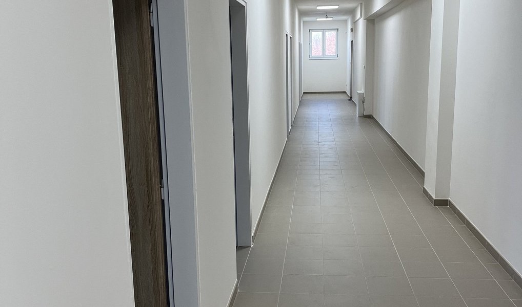 Pronájem kanceláře 402 m², Sedliště – náhled fotky 10