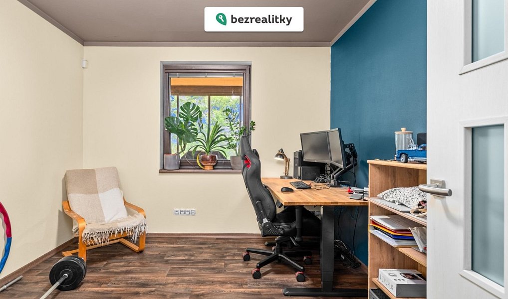 Prodej domu 132 m² s pozemkem 899 m², Nedabyle – náhled fotky 10