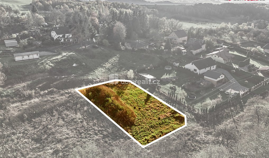 Prodej stavebního pozemku 1 003 m², Sadov – náhled fotky 2