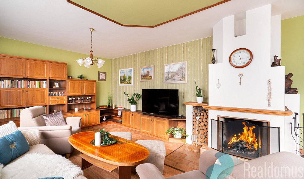 Prodej domu 235 m² s pozemkem 724 m², Litvínovice – náhled fotky 8