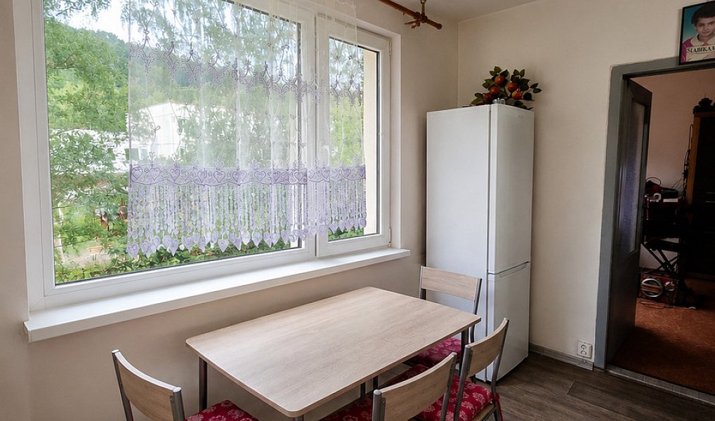 Prodej bytu 2+1 64 m², Krupka – náhled fotky 3