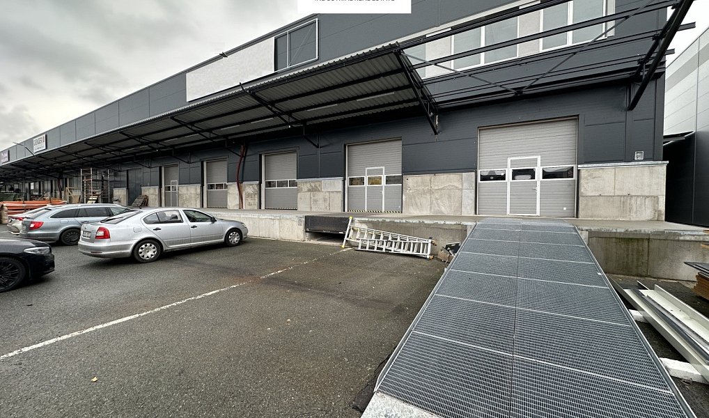Pronájem skladovacích prostor 5 330 m², Hradec Králové – náhled fotky 5