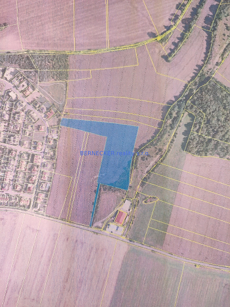 Prodej pole 19 127 m²