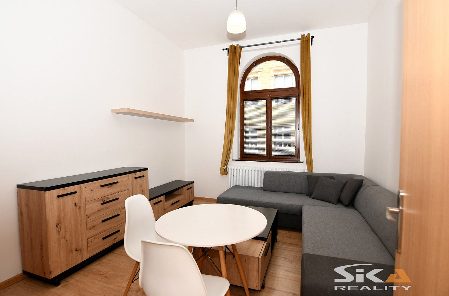 Pronájem bytu 1+kk 25 m² – fotografie 3