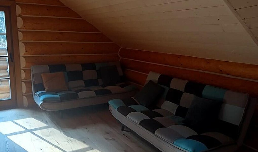 Prodej domu 210 m² s pozemkem 946 m², Pecka – náhled fotky 21