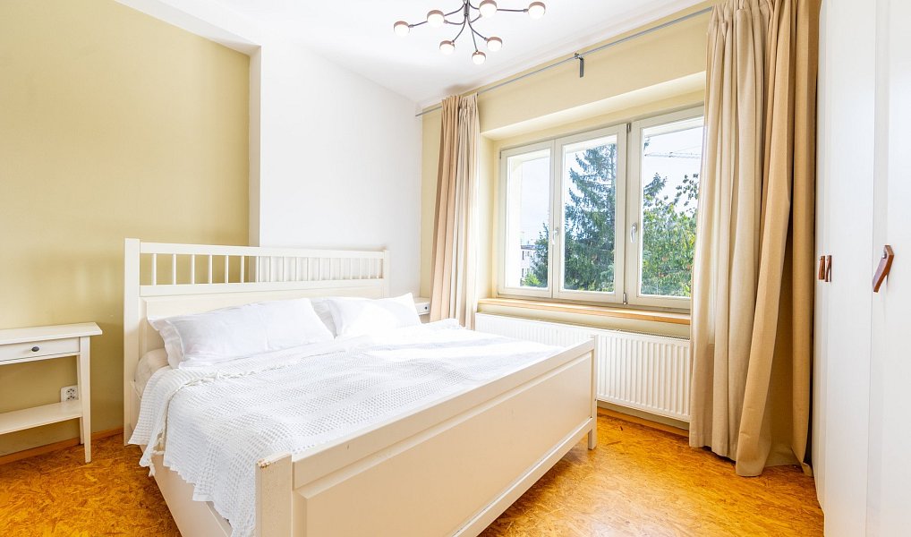 Prodej domu 220 m² s pozemkem 290 m², Plzeň – náhled fotky 12
