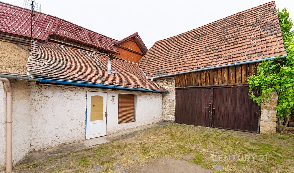 Prodej domu 153 m² s pozemkem 1 100 m², Kamýk – náhled fotky 4