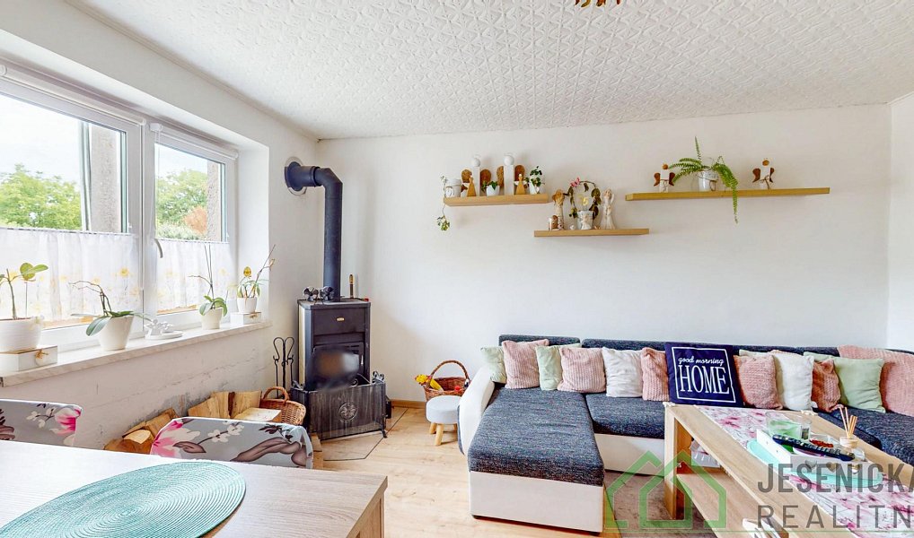 Prodej domu 85 m² s pozemkem 2 892 m², Javorník – náhled fotky 8