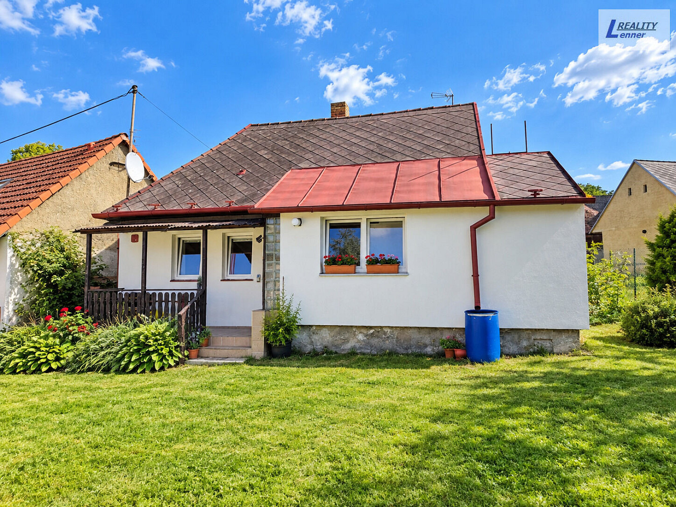 Prodej domu 70 m² s pozemkem 320 m² – fotografie 2