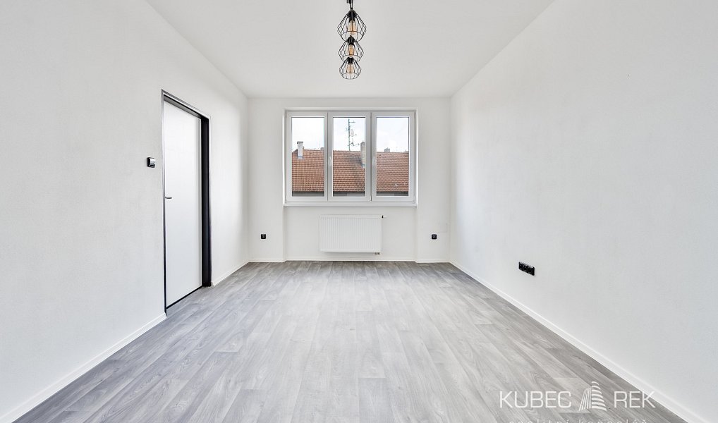 Prodej bytu 2+1 50 m², Pacov – náhled fotky 5