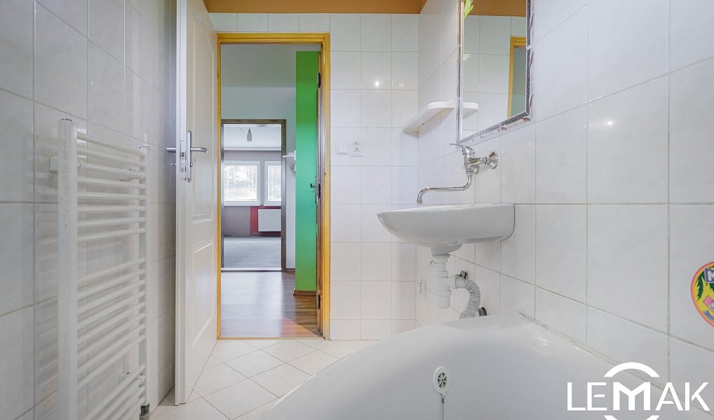 Prodej domu 134 m² s pozemkem 357 m², Zlaté Hory – náhled fotky 10