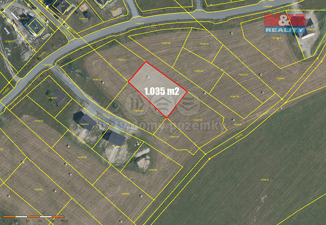 Prodej stavebního pozemku 1 035 m²