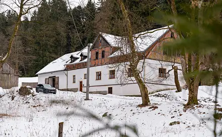 Prodej chaty/chalupy 648 m² s pozemkem 907 m², Strašín - Zuklín, okres Klatovy