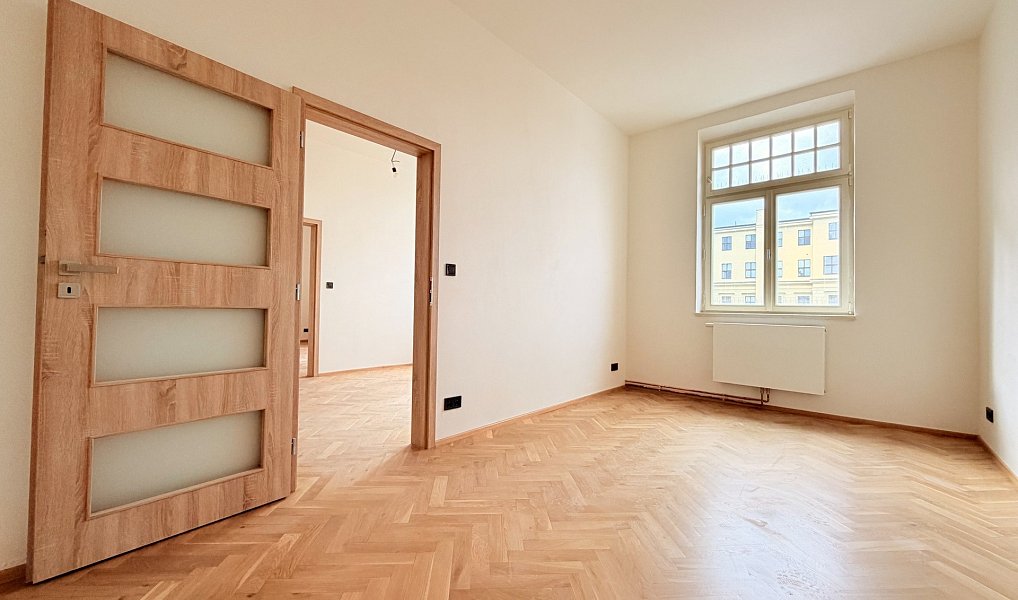 Pronájem bytu 3+1 72 m², Plzeň – náhled fotky 7