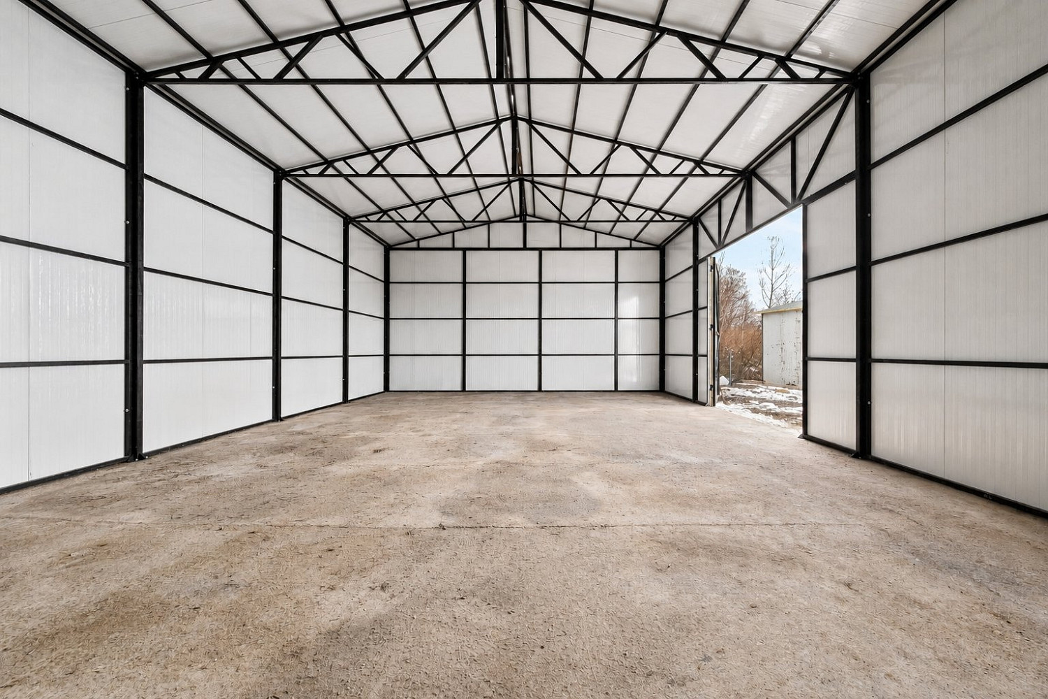 Pronájem skladovacích prostor 365 m² – fotografie 2