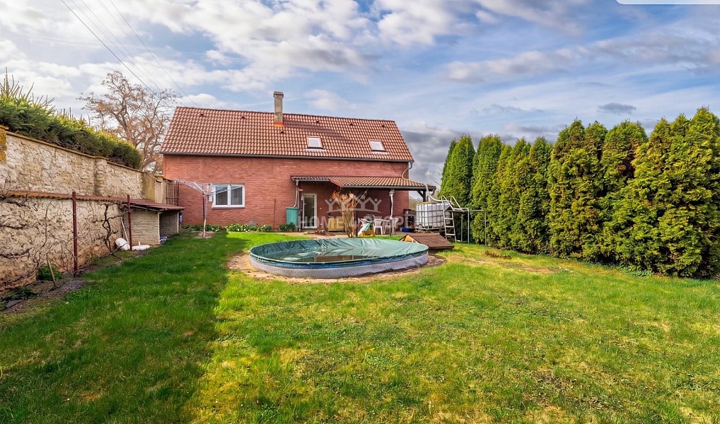 Prodej domu 133 m² s pozemkem 1 126 m², Zlonice – náhled fotky 4