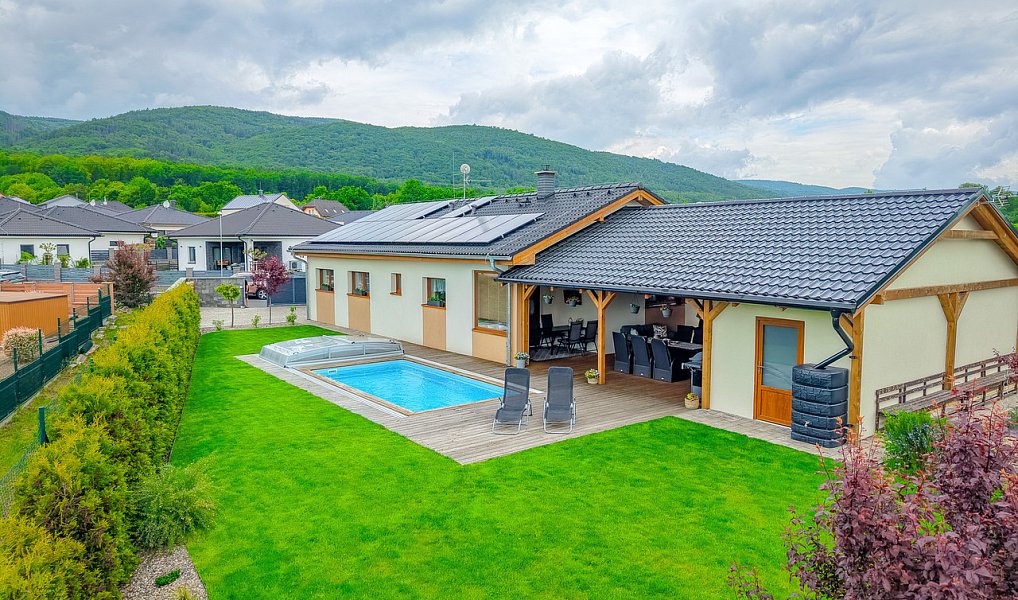 Prodej domu 200 m² s pozemkem 1 227 m², Přestanov – náhled fotky 8
