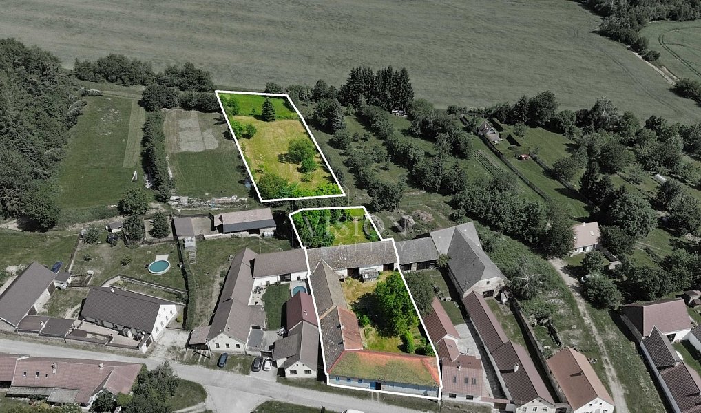 Prodej domu 92 m² s pozemkem 5 036 m², Slavonice – náhled fotky 2
