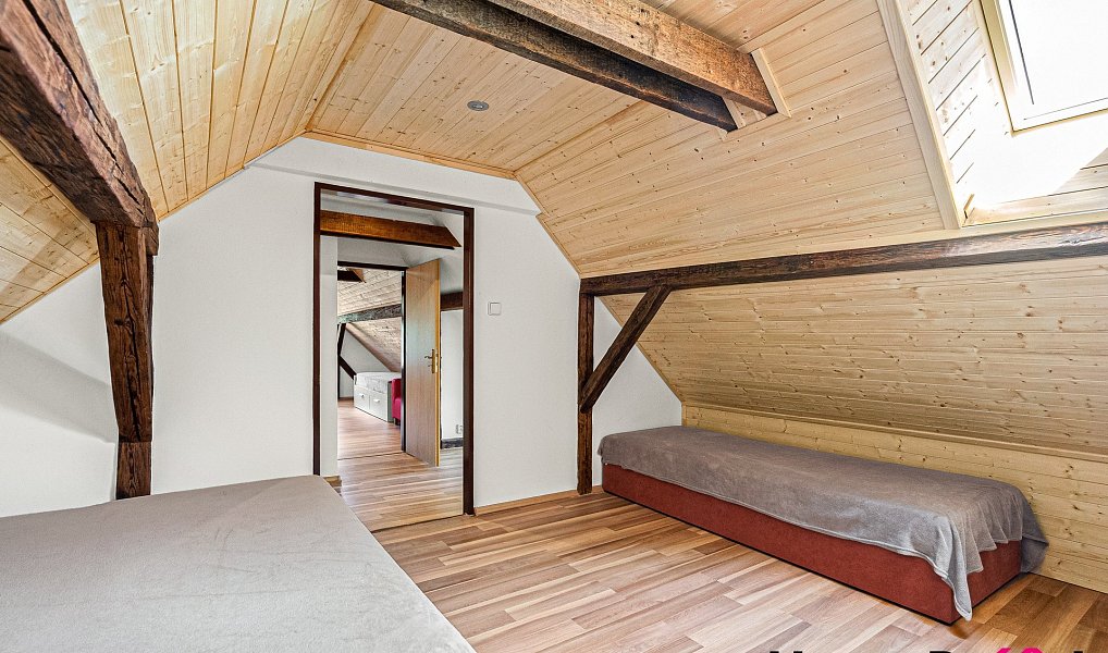 Prodej chaty/chalupy 154 m² s pozemkem 355 m², Lhota pod Radčem – náhled fotky 15
