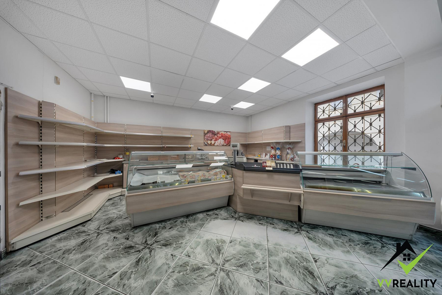 Pronájem obchodních prostor 200 m² — photo 4