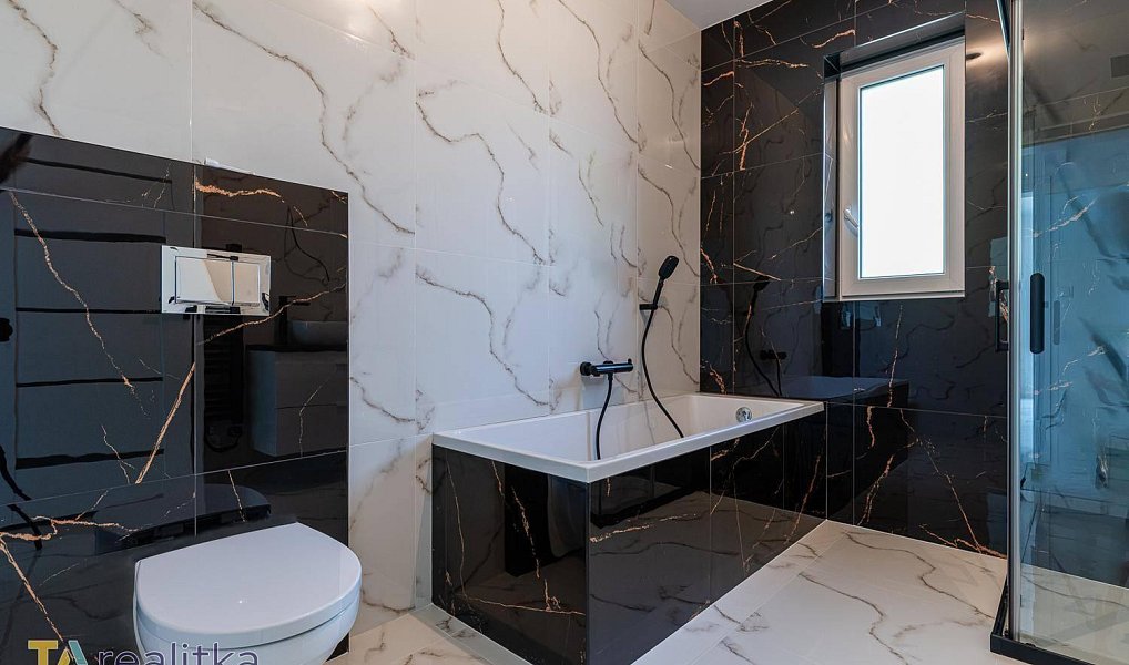 Prodej domu 104 m² s pozemkem 611 m², Orlová – náhled fotky 18