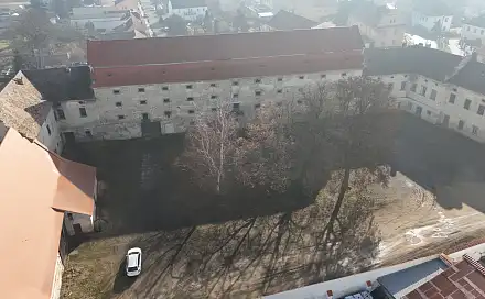 Prodej domu (jiného typu) 3 500 m² s pozemkem 6 000 m², Doksany, okres Litoměřice