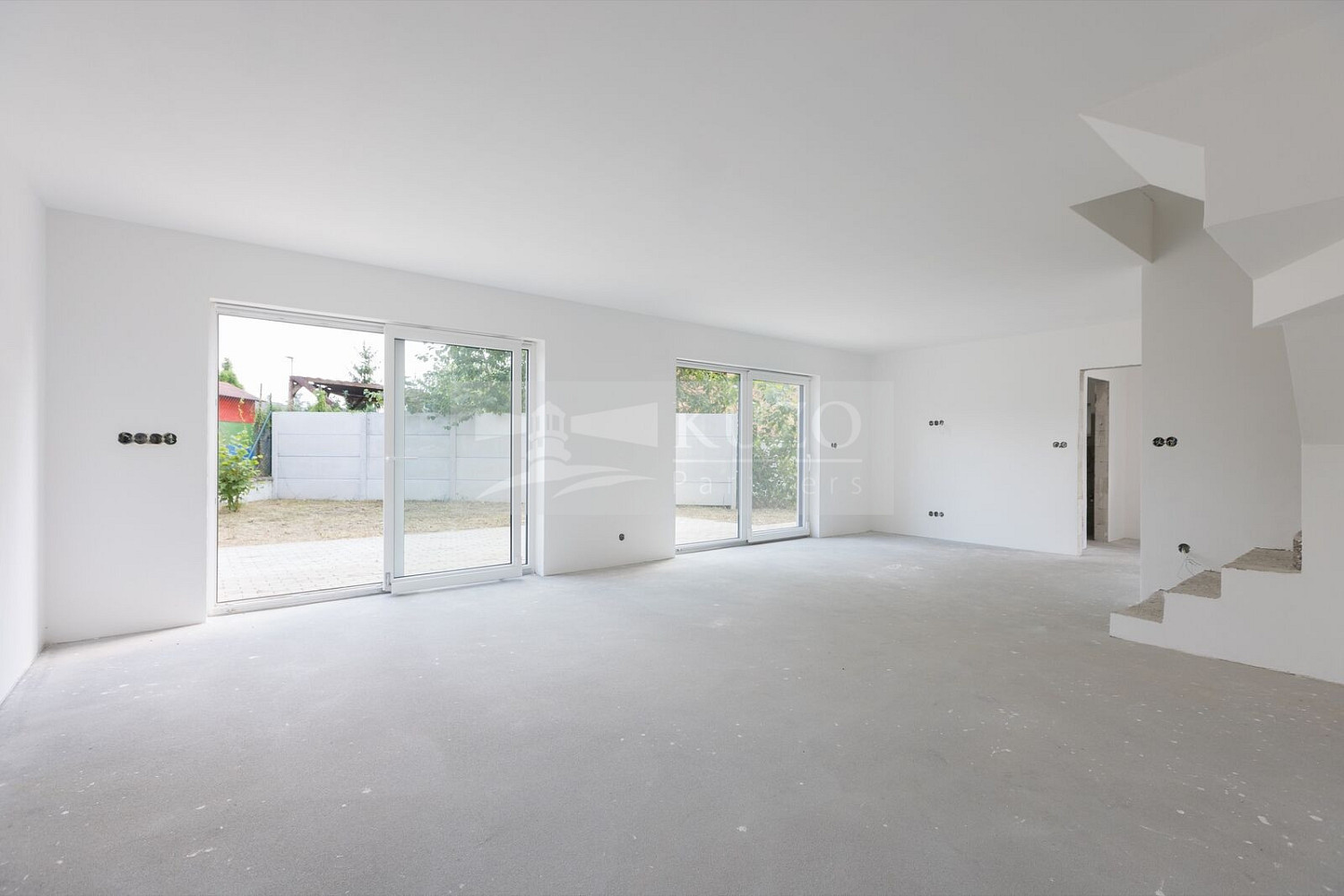 Prodej domu 165 m² s pozemkem 655 m² – fotografie 2