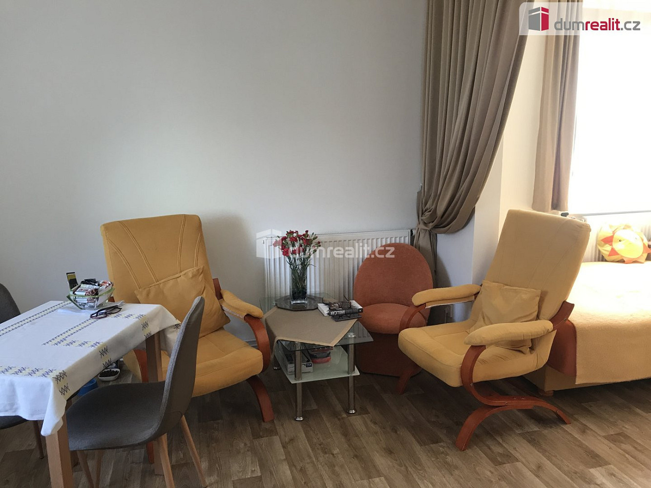 Pronájem bytu 1+kk 33 m² – fotografie 2