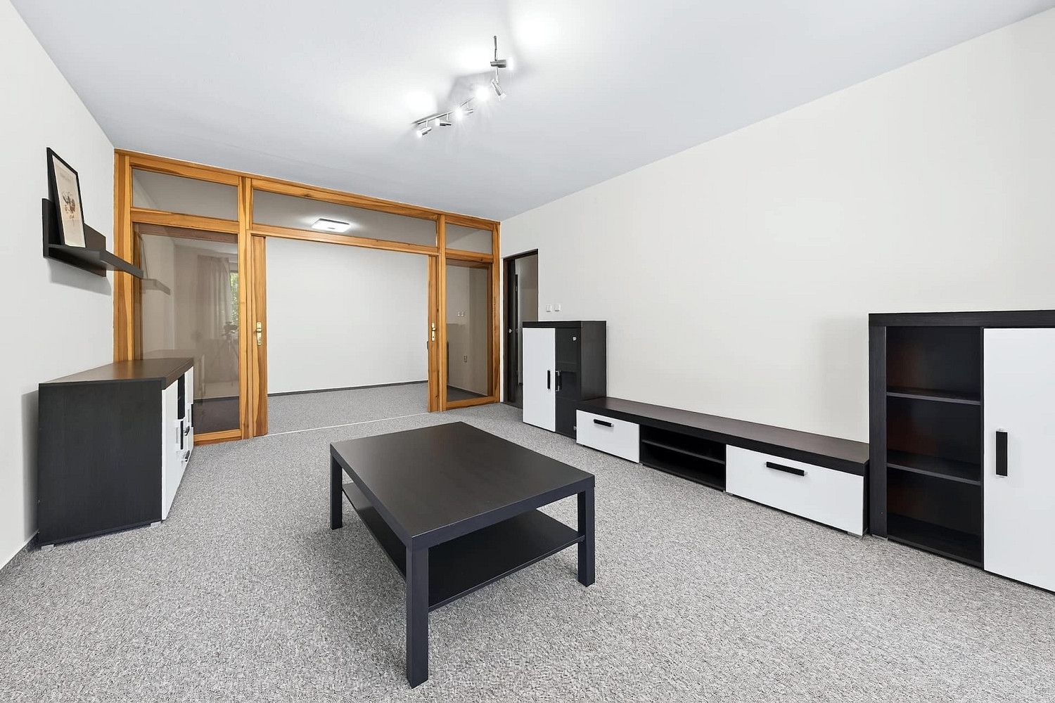 Prodej bytu 1+1 60 m² — photo 4