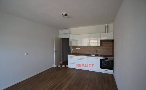 Pronájem bytu 1+kk 29 m², Jarošova, Znojmo