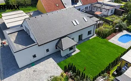 Prodej domu 321 m² s pozemkem 558 m², Na Hrázi, Svitavy - Lány
