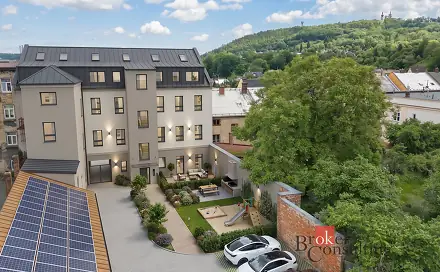 Prodej komerčního objektu (jiného typu) 1 100 m², Stará, Krnov - Pod Cvilínem, okres Bruntál
