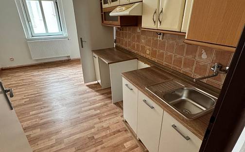 Pronájem bytu 2+1 57 m², Tyrše a Fügnera, Litvínov - Chudeřín, okres Most