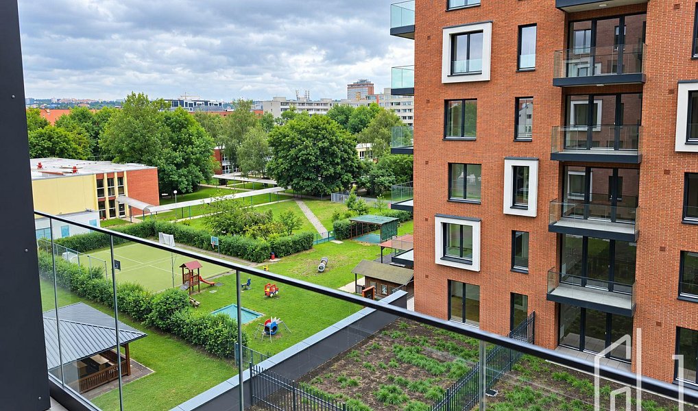 Pronájem bytu 1+kk 36 m², Praha – náhled fotky 5