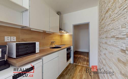 Prodej bytu 3+1 64 m², 17. listopadu, Chomutov