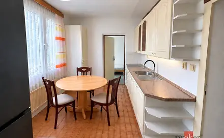 Pronájem bytu 4+1 89 m², Bohušova, Planá, okres Tachov