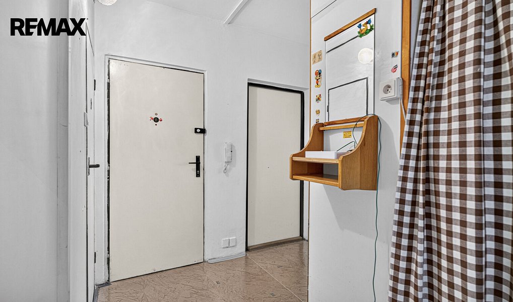 Prodej bytu 2+1 70 m², Roztoky – náhled fotky 5
