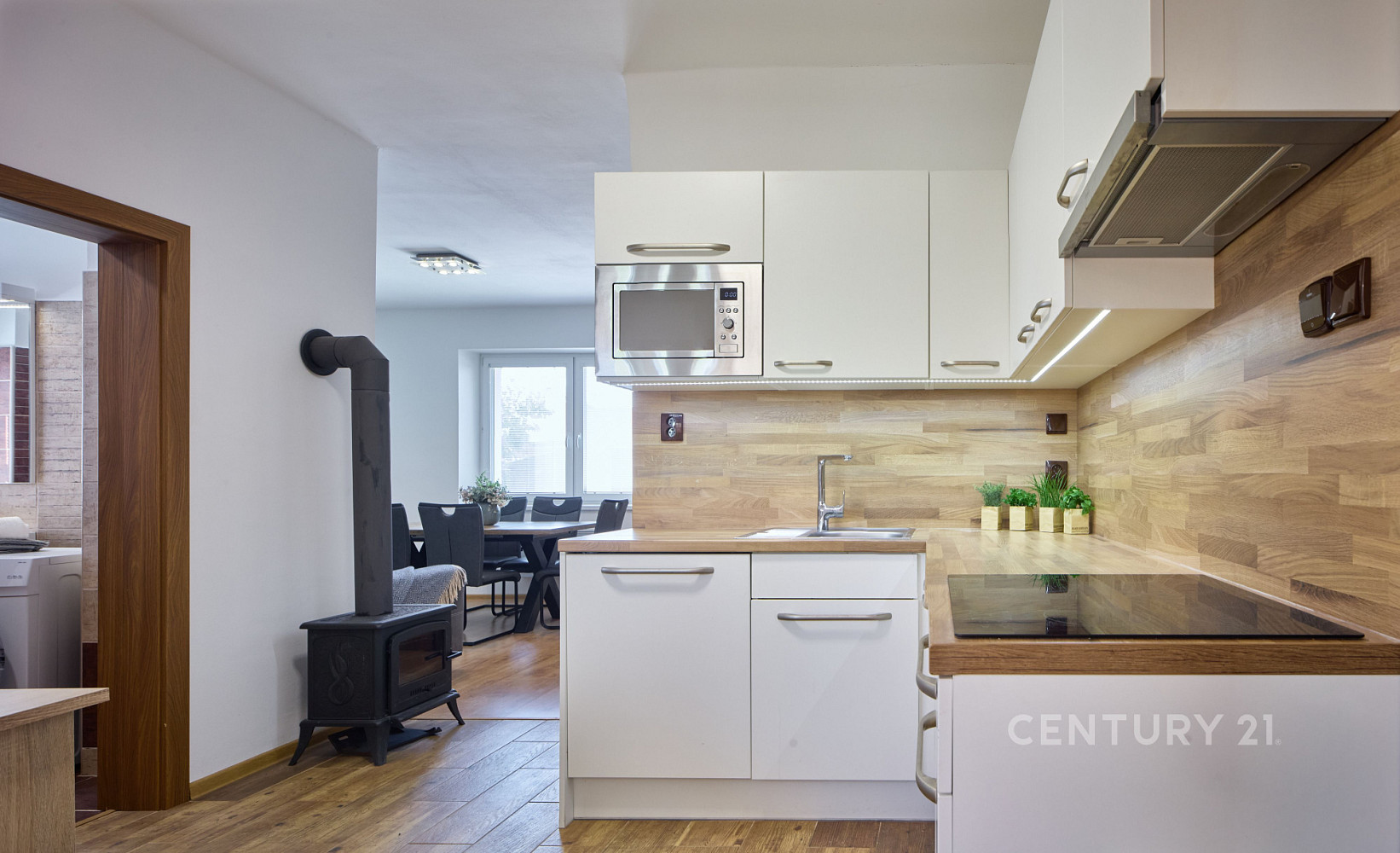 Prodej domu 124 m² s pozemkem 692 m² – fotografie 2