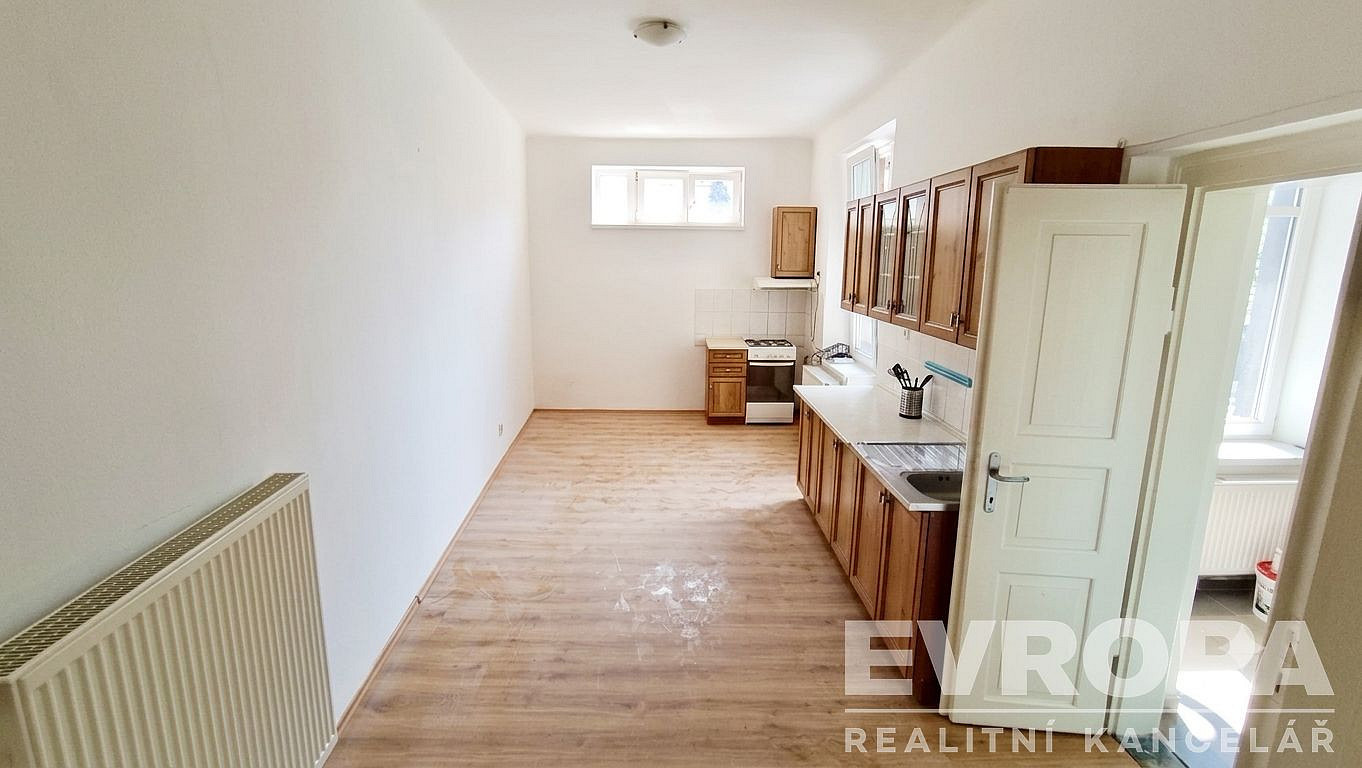 Pronájem bytu 1+1 41 m² – fotografie 2
