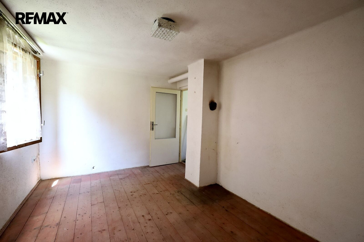 Prodej domu 60 m² s pozemkem 1 063 m² – fotografie 2