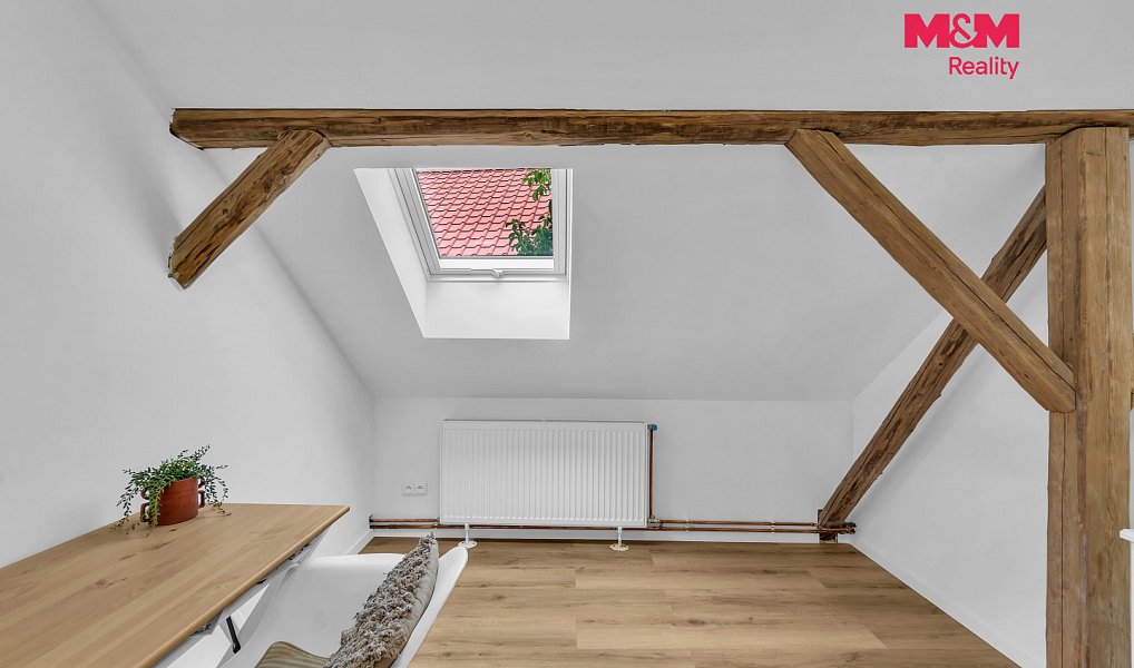 Prodej domu 180 m² s pozemkem 3 926 m², Radim – náhled fotky 10