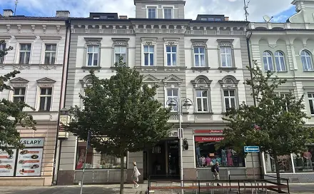 Pronájem obchodních prostor 140 m², 9. května, Tábor