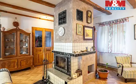 Prodej domu 550 m² s pozemkem 709 m², Netolice - Petrův Dvůr, okres Prachatice