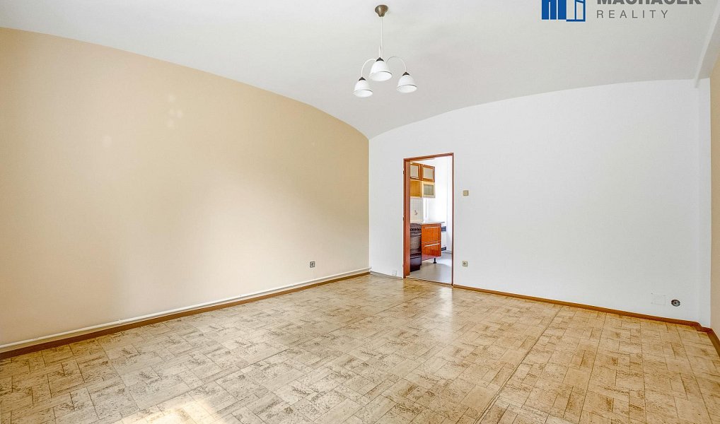 Pronájem bytu 1+1 33 m², Dubí – náhled fotky 11