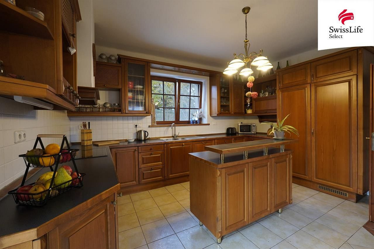Prodej domu 249 m² s pozemkem 6 579 m² – fotografie 2