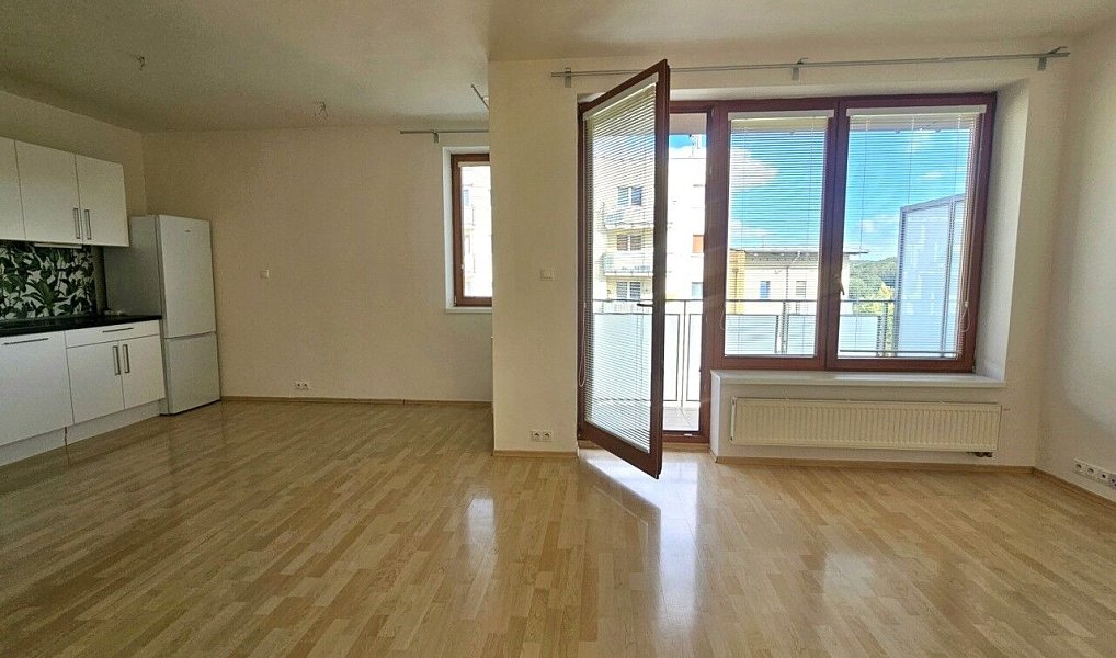 Pronájem bytu 2+kk 65 m², Praha – náhled fotky 7